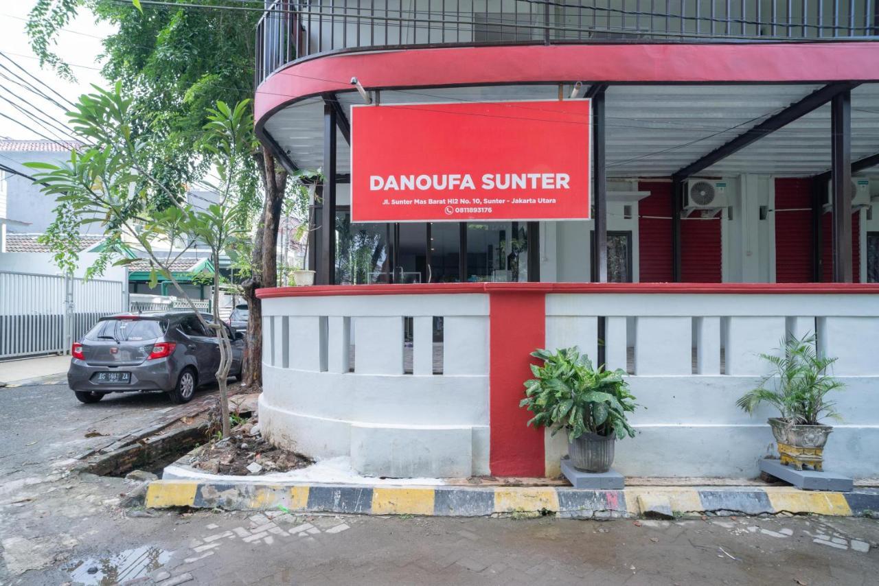 Reddoorz Plus Near Itc Cempaka Mas 2 Джакарта Экстерьер фото
